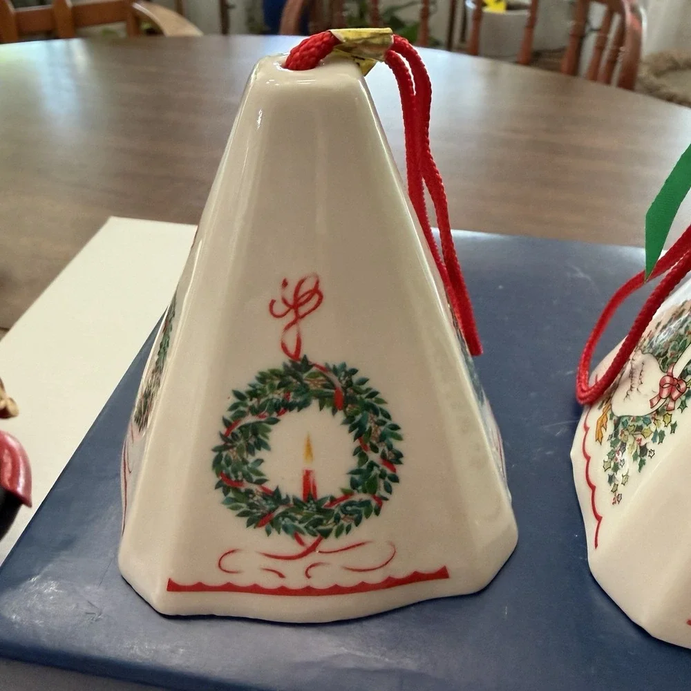Vintage JASCO Festive Fragrance Porcelain Christmas Tree Ornament Set Goose